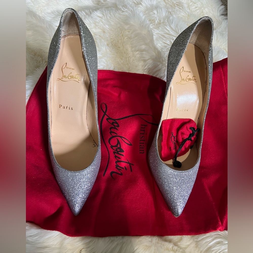 Christian Louboutin Pigalle follies heel 100 Glitter with no box. only dust bag